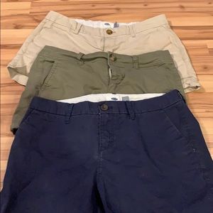 3 pairs of old navy shorts
